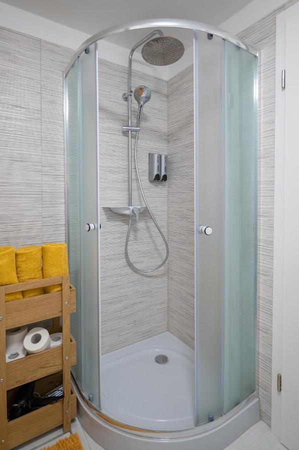 Studio Apartment Lion Portorose Kültér fotó